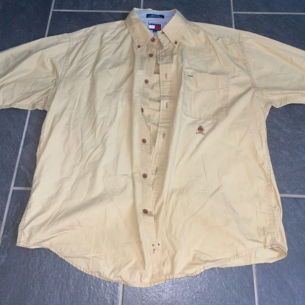 Tommy Hilfiger Men's Casual Shirt Vintage 90s Shirt - Picture 3 of 10